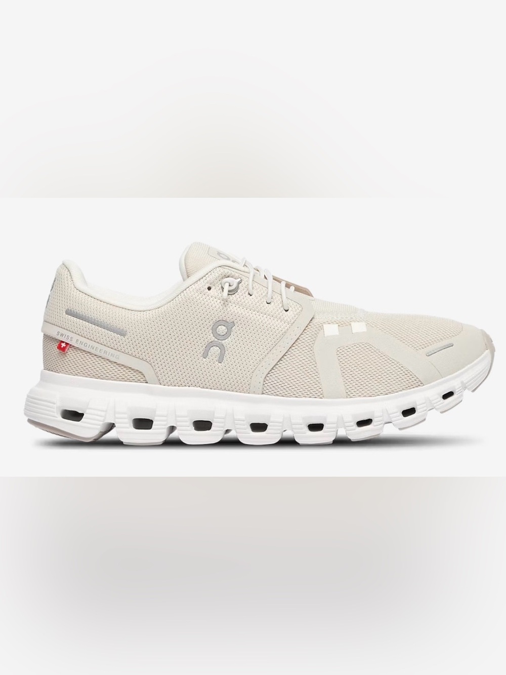 ON Running Cloud running women’s shoes size 7 tan gray off white tennis shoes